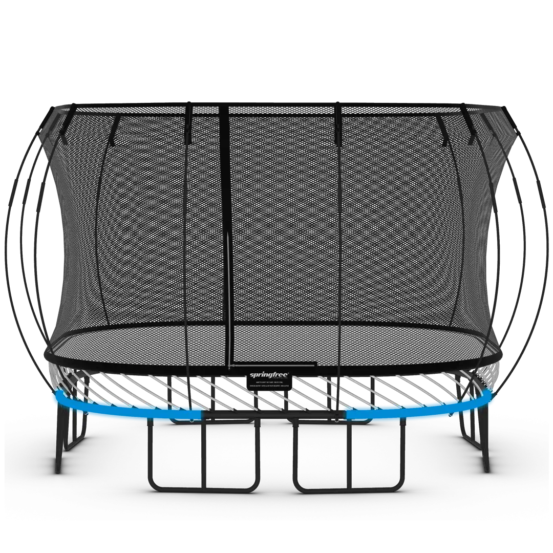 Zaoblená část rámu trampolíny.